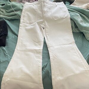 American Eagle White Trousers